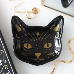 Smyckesfat med magiskt svart kattansikte