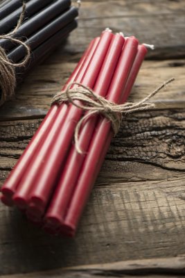 Zoom bild av Smalt ljus rött Ø:1.3 H:20