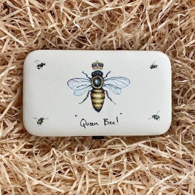 Zoom bild av Manikyrset - Queen Bee