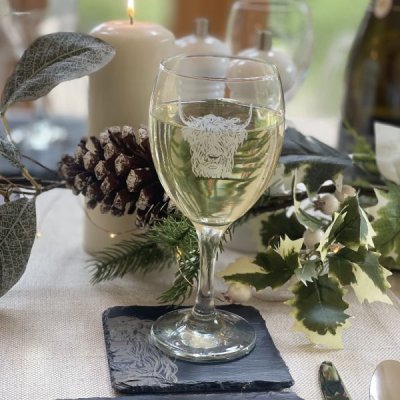 Zoom bild av Vinglas 2st Highland Cow